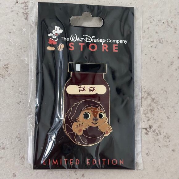 Disney D23 Expo 2024 TWDCS DEC LE 400 Shades of Magic Pin King Tuk Tuk Raya - Picture 1 of 2